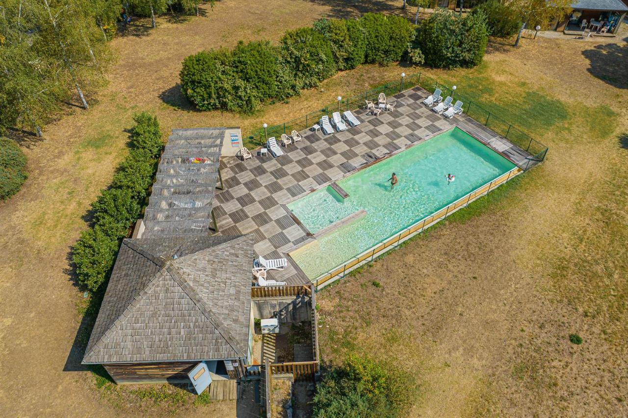 Les Chalets De Booz Saint-Germain-du-Teil Exterior photo